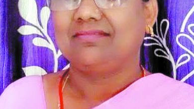 Photo of ऊषा ने मारा ठूसा