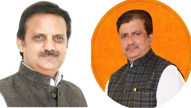 Photo of दो नेता पहलवान, बाकी सब उतान