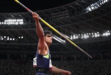 Photo of कभी चोट के चलते भाला नहीं फेंक पा रहे थे नीरज चोपड़ा, मुंबई में हुई सर्जरी फिर मिला ‘ओलंपिक वाला हाथ’