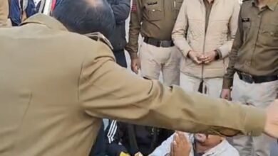 Photo of सिकमी किसानों का धरना, सर्किट हाउस चौराहे पर लगा जाम