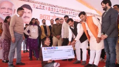 Photo of एकेएस विश्वविद्यालय में दो दिवसीय रोजगार मेला ‘युवा संगम’ का शुभारंभ