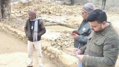 Photo of राजस्व भूमि पर चल रही अवैध हीरा खदान पर कार्रवाई, पोकलेन व ट्रैक्टर जब्त