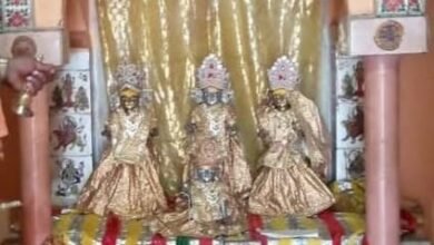 Photo of रामजानकी मंदिर पर अवैध कब्जे का साया! पुजारी के स्वर्गवास के बाद तेज़ हुई साजिशें, शासनाधीन मंदिर पर निजी निगाहे