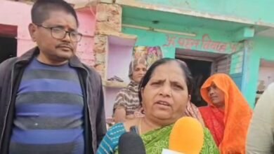 Photo of चौथी बार बुलडोजर की आहट से दहशत में 50 परिवार, प्रशासन–संतों की बैठक के बाद भी संशय बरकरार