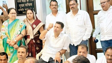 Photo of राहुल गांधी की गिरफ्तारी पर एमपी कांग्रेस का प्रदर्शन