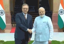 Photo of पीएम मोदी से मिले प्रधानमंत्री वेवर